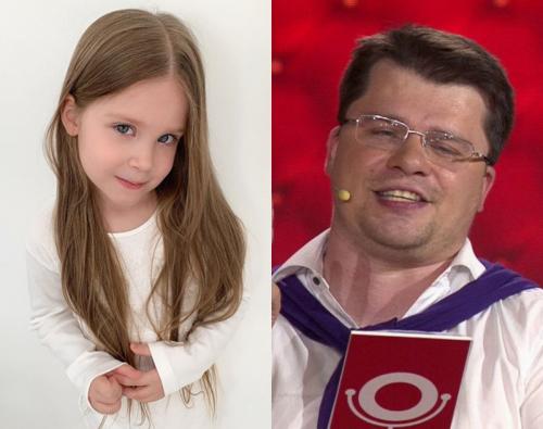 Папе пора в спортзал? 5-летняя дочка Харламова унижает отца за лишний вес