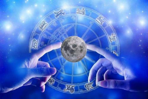 К 25 ноября стоит подготовиться заранее: Астролог составил лунный гороскоп для всех знаков