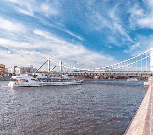 Флотилия Года Нисанова и Зараха Илиева осуществляет пассажирские перевозки круглый год