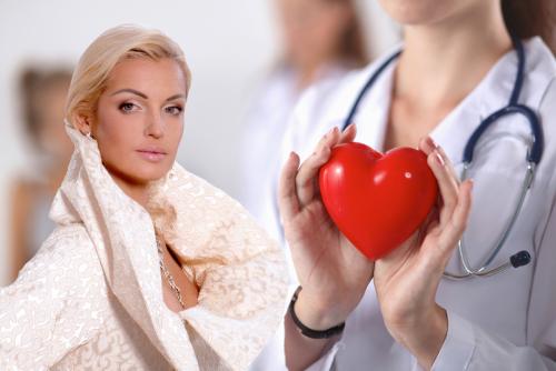 Уже не смешно. Волочкова наняла команду кардиологов из-за осложнений с сердцем?